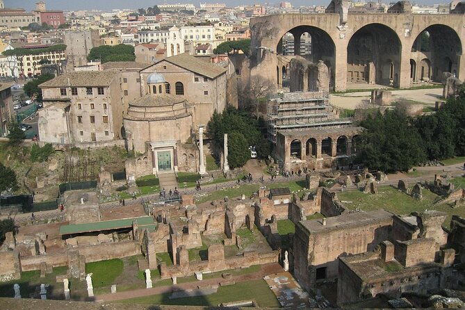 colosseum-roman-forum-and-palatine-hill-tour-3