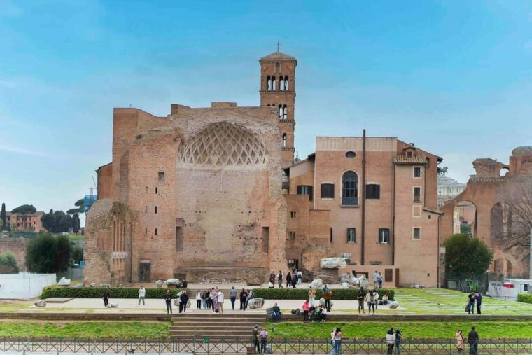 colosseum-roman-forum-palatine-hill-entry-with-audio-guide