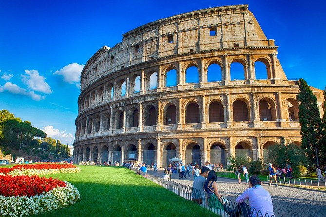 colosseum-special-access-on-arena-floor-roman-forum-palaces