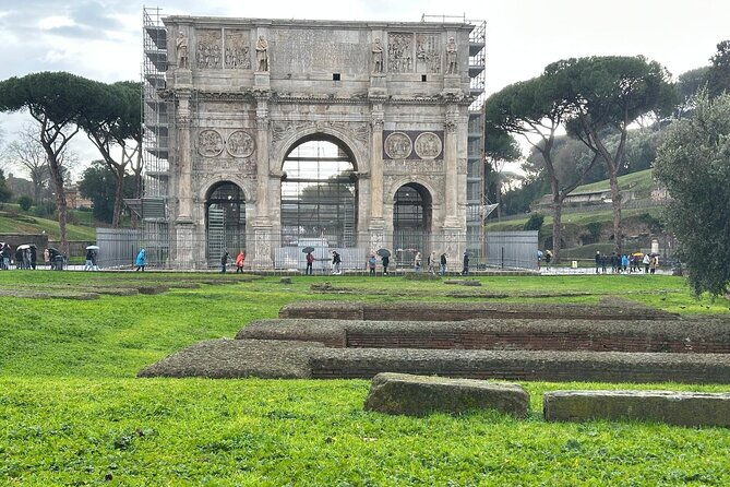 colosseum-to-roman-forum-and-palatine-hill-private-guided-tour