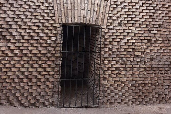 colosseum-underground-night-tour-vip-experience