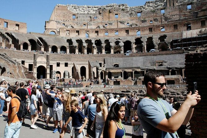 colosseum-with-arena-roman-forum-guided-tour