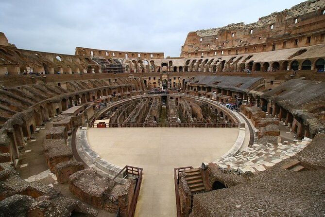 colosseum-with-arena-roman-forum-guided-tour