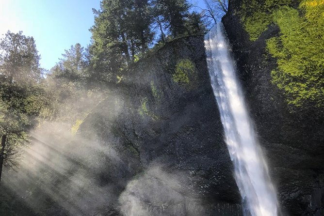 columbia-river-gorge-waterfalls-mt-hood-tour-from-portland-or