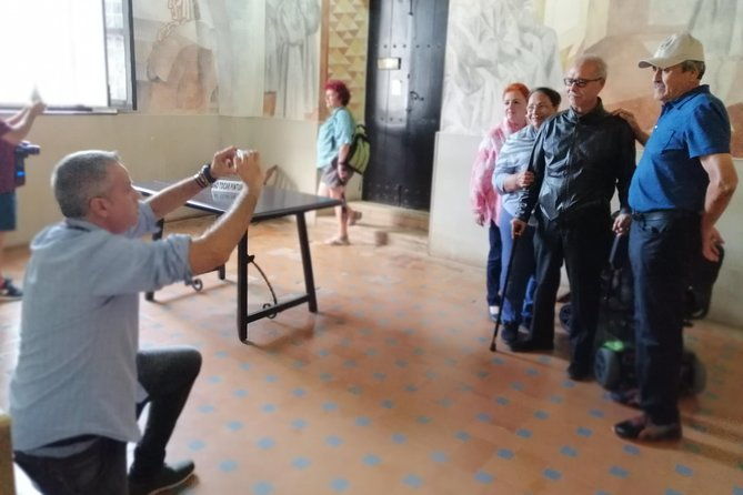 columbian-places-behind-the-steps-of-christopher-columbus