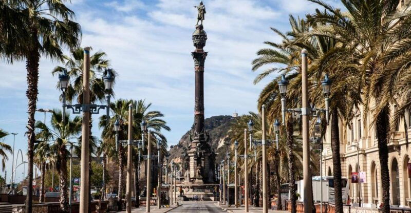 columbus-monument-access-with-barcelona-seaside-tour
