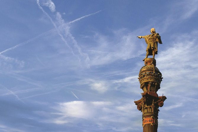 columbus-monument-lookout-scenic-ramblas-sea-and-montjuic-views