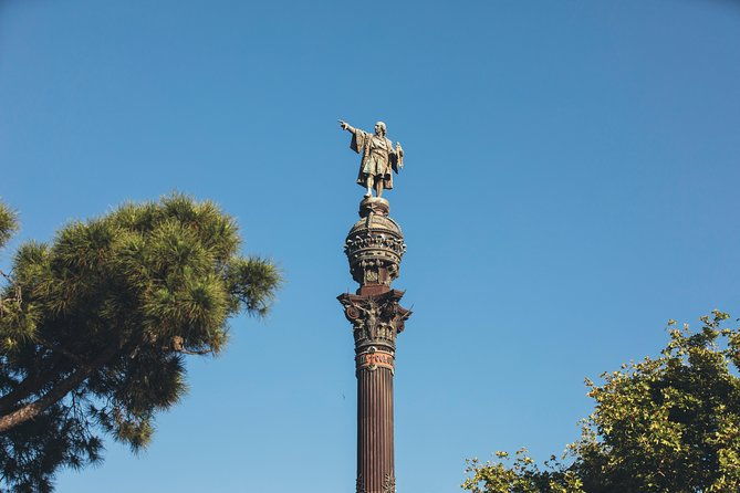 columbus-monument-lookout-scenic-ramblas-sea-and-montjuic-views