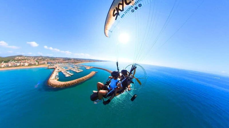 Coma-Ruga: Paramotor flight with photo and video report - Key Points