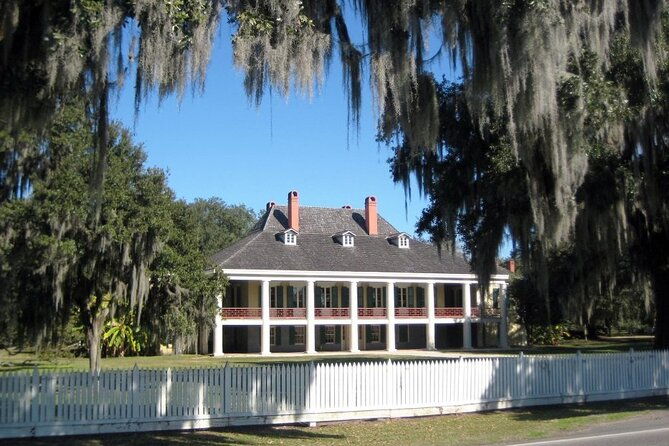combination-private-citywide-driving-tour-featuring-destrehan-plantation