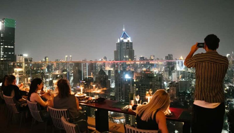 Combo: Dinner With Strangers & Bangkok Pub Crawl - Practical Considerations and Tips