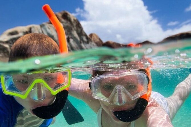 combo-el-yunque-rainforest-and-san-juan-snorkeling-with-transport