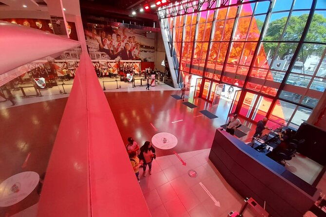 combo-football-hop-on-hop-off-48hrs-river-plate-boca-juniors