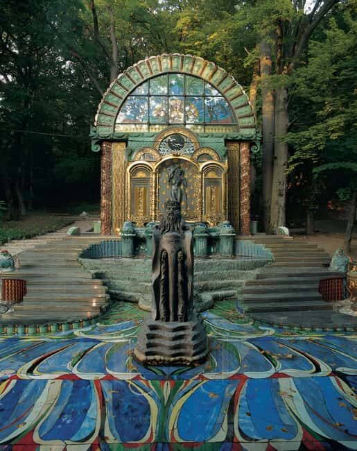 Combo ticket: Ernst Fuchs Museum & Otto Wagner Complex with smartphone guide - Exploring Vienna’s Hidden Architectural Treasures