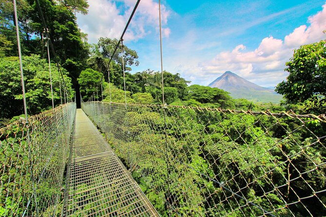 combo-tour-hanging-bridges-thermal-spa-in-arenal