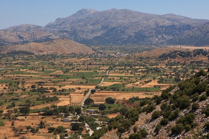 combo-tour-knossos-lasithi-plateau-lasinthos-olive-mill-farm