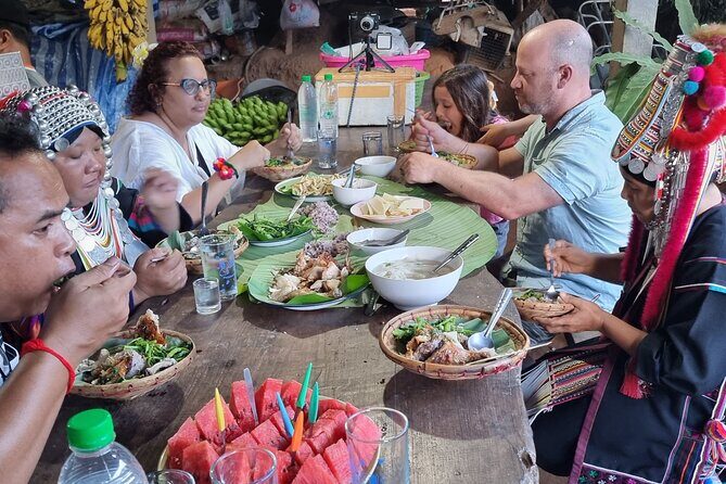 Come to Akha Village see Cooking eatting and dancing with Akha people - Joining in the Group Dance: Fun and Tradition