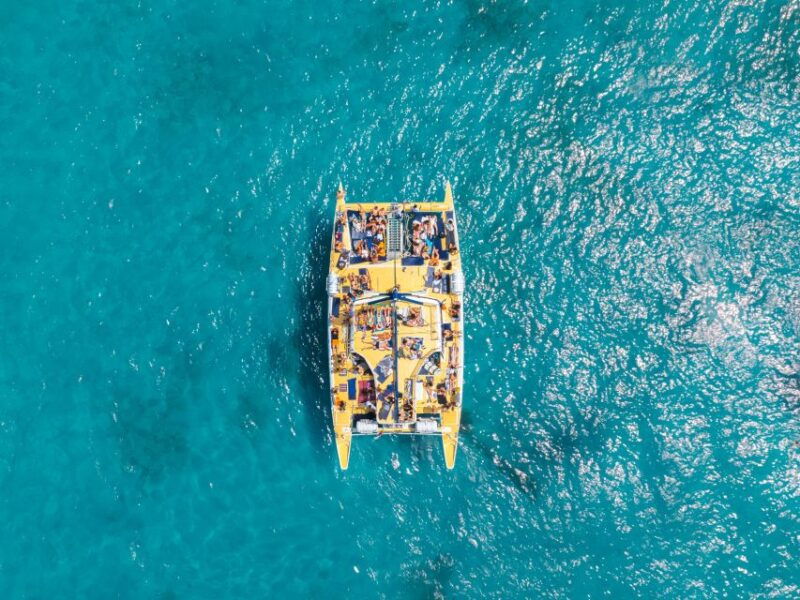 comino-blue-lagoon-catamaran-cruise-with-lunch-and-open-bar