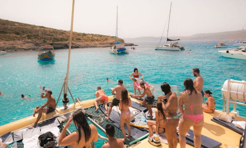 comino-blue-lagoon-catamaran-cruise-with-lunch-and-open-bar