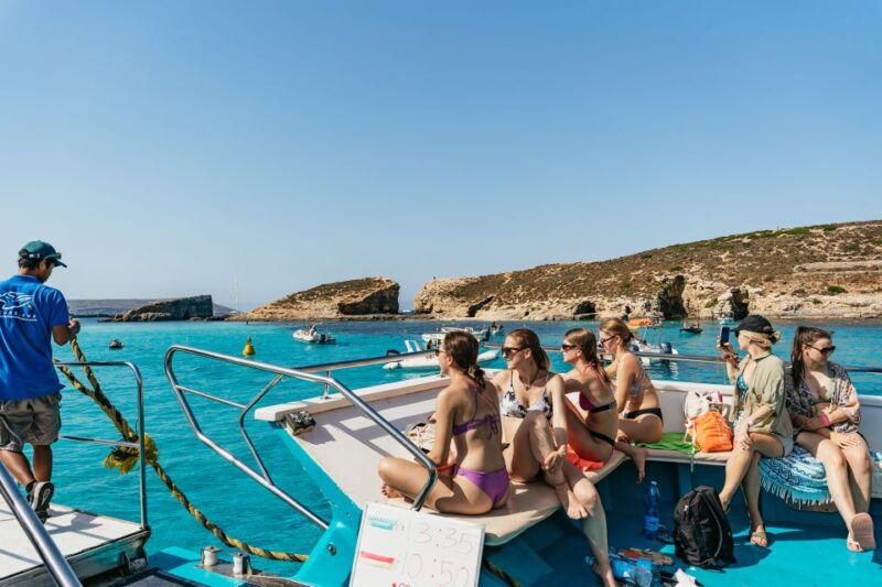 comino-blue-lagoon-crystal-lagoon-and-seacaves-tour