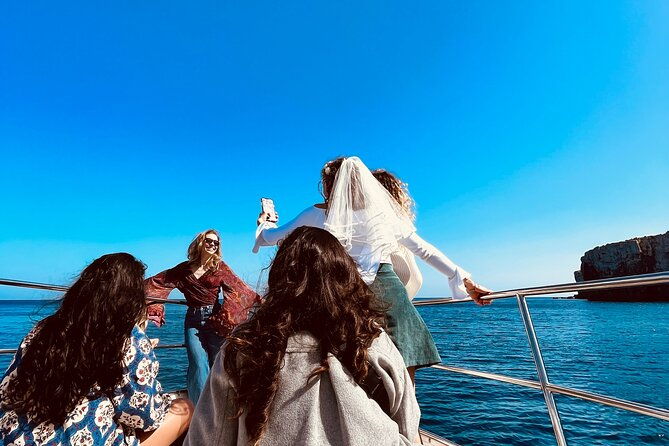 comino-highlights-blue-crystal-lagoon-caves-private-boat-trip-3