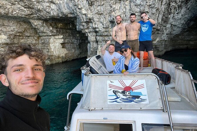 comino-highlights-blue-crystal-lagoon-caves-private-boat-trip-4