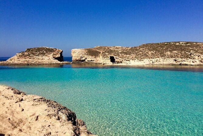 comino-private-boat-tour-in-malta