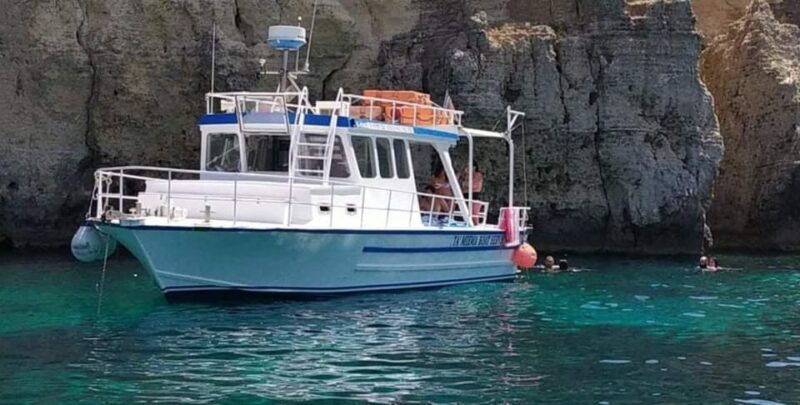 comino-private-boat-trips-swimming-stops-and-caves-tours-2
