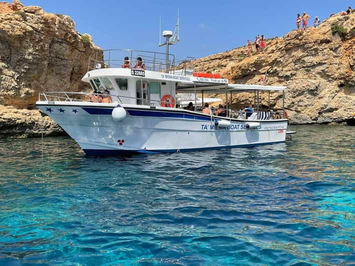 comino-private-boat-trips-swimming-stops-and-caves-tours-3