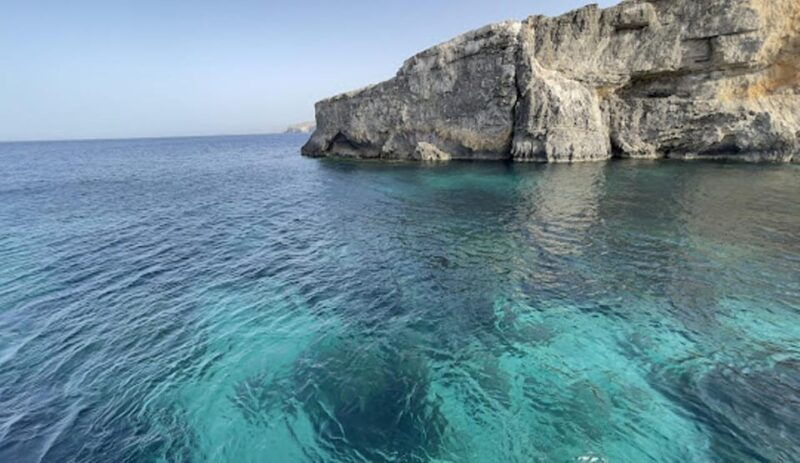 comino-private-boat-trips-swimming-stops-and-caves-tours