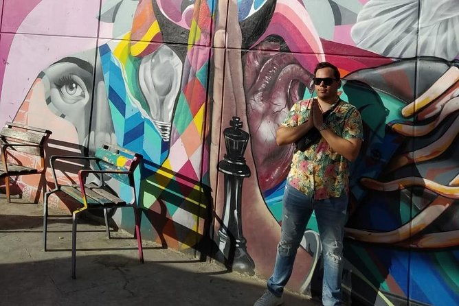 commune-13-with-metrocable-and-pablo-escobar-tour-with-the-cathedral-jail