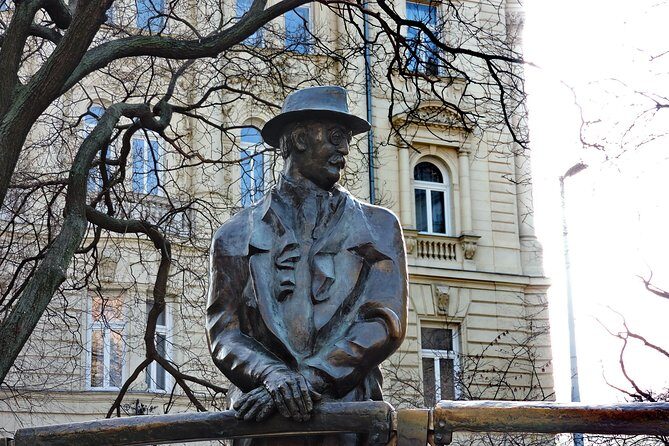 Communism in Hungary with a Historian - Who Will Love This Tour?