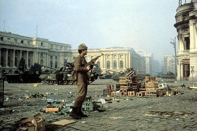 communism-investigation-private-tour