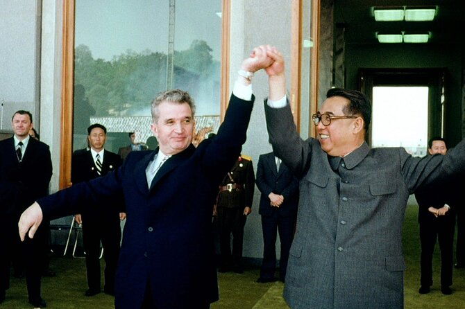 communism-walking-tour-from-lenin-to-ceausescu-in-bucharest