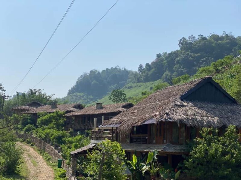 Community Tourism: Immersion in the Hmong village of Hua Tat, Departure from Hanoi - Key Points