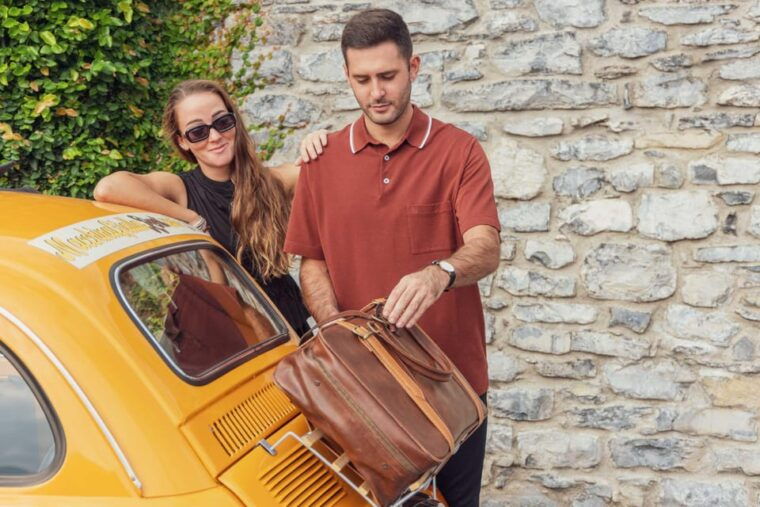 como-lake-vintage-car-fiat-500-rental-2-h