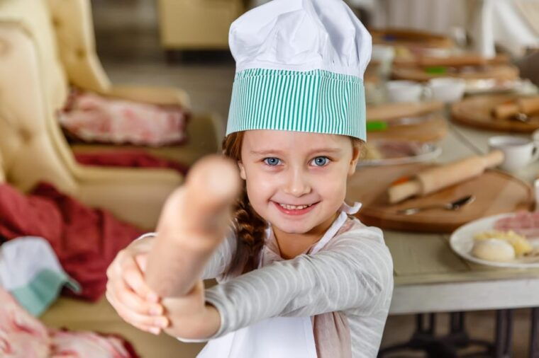 como-premium-pizza-making-class-at-a-pizzeria