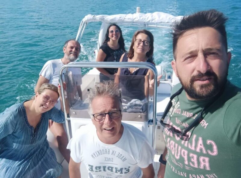 Como: Wooden Boat Private Tour with Sun Cover and Skipper - Frequently Asked Questions