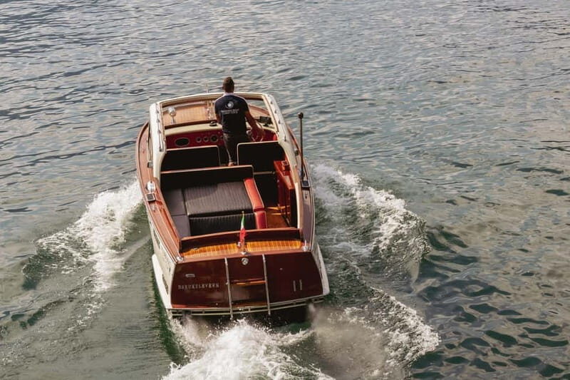 Como: Wooden Boat Shared 1-Hour Tour - Key Points