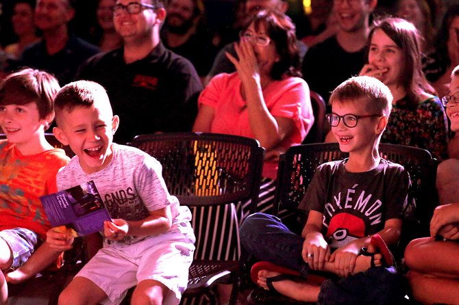 competitive-comedy-neighborhood-comedy-theatre