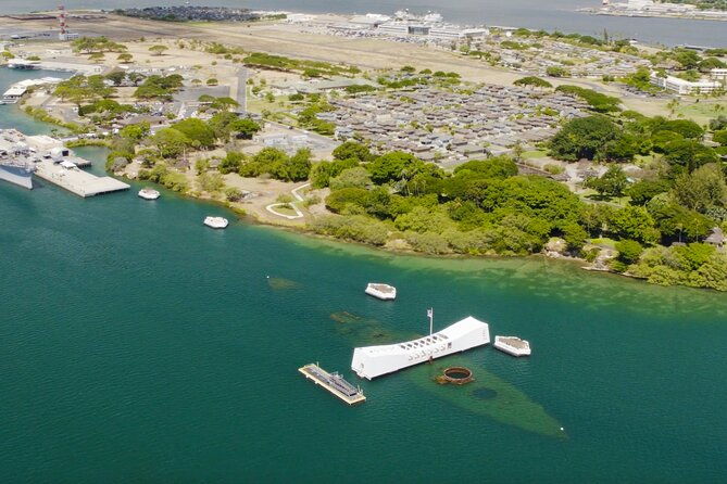 complete-island-oahu-helicopter-tour-2