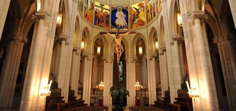 complete-madrid-hapsburgs-palace-and-almudena-cathedral