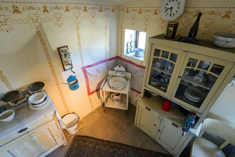 Complete Prague Castle Tour (Small-Group) - A Closer Look at the Prague Castle Experience