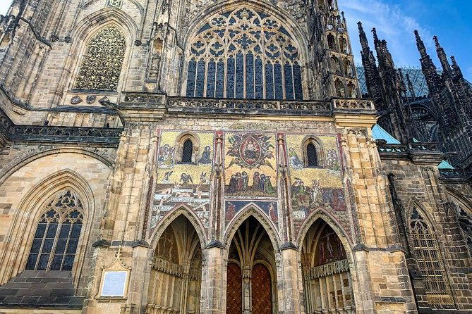 complete-prague-castle-tour-tickets-to-interiors-included