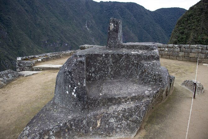 complete-tour-from-cusco-to-machu-picchu-by-train