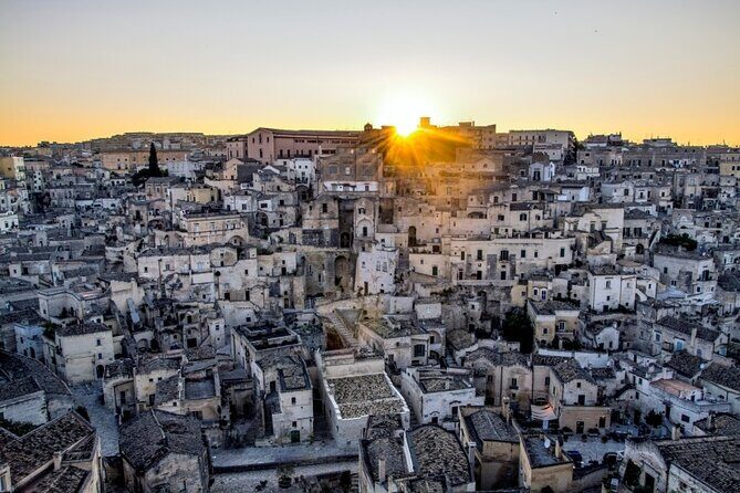 Complete tour of the two Sassi - Barisano and Caveoso - Key Points