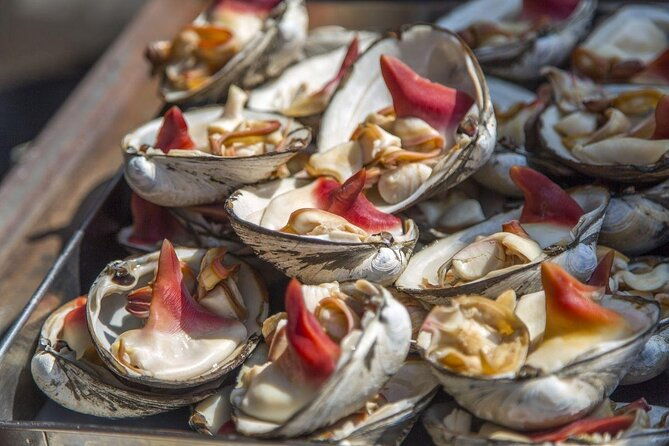 complete-tuna-auction-toyosu-fish-market-tour