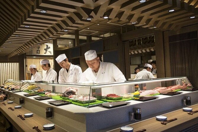 complete-tuna-auction-toyosu-fish-market-tour