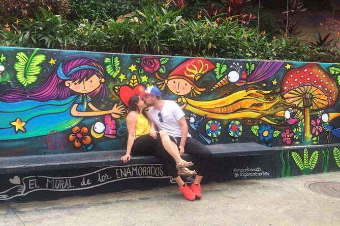 comuna-13-graffitour-cable-car