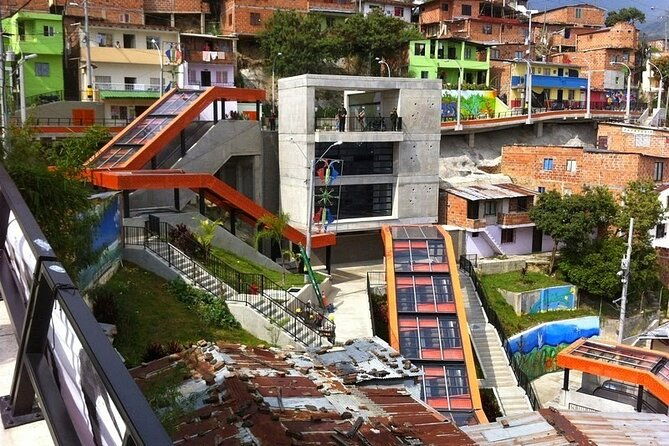 comuna-13-graffitour-knows-the-urban-art-district-of-medellin
